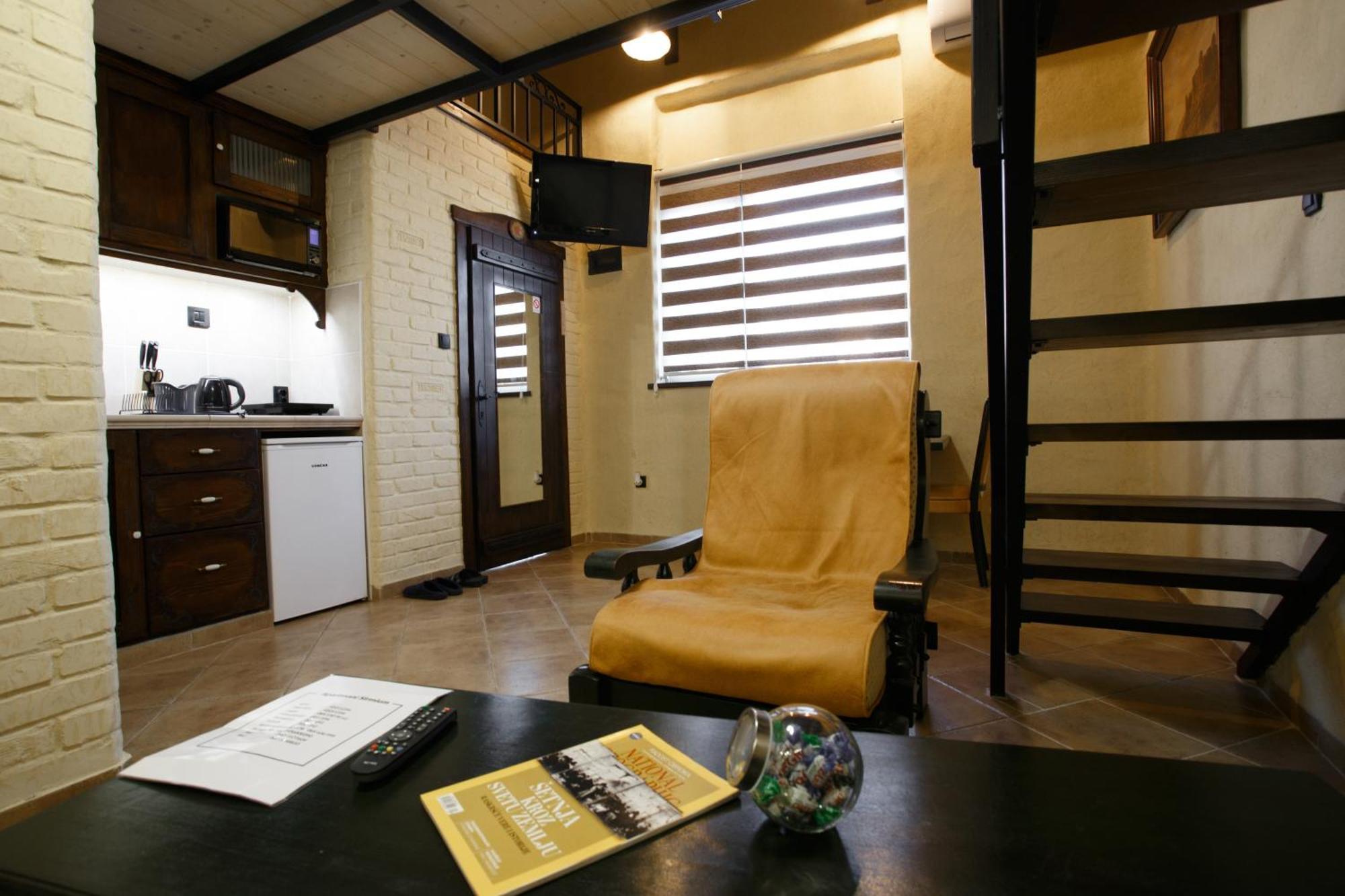 Apartmani Sirmium Sremska Mitrovica Habitación foto