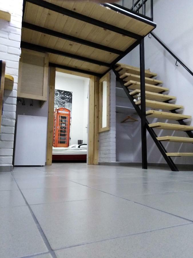 Apartmani Sirmium Sremska Mitrovica Exterior foto